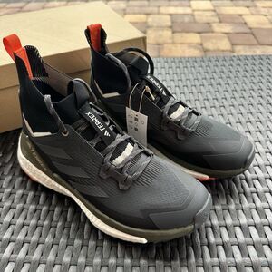 Adidas Terrex Free Hiker 2.0 Carbon Grey Men's Athletic Shoes IE5115